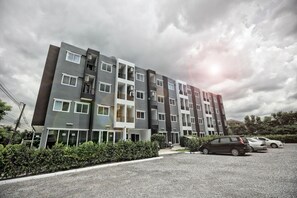 Front of property - I-Beyond Residence (Bangkok)