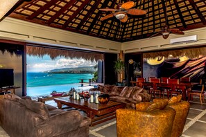 Lobby lounge - Den Pasar Boracay Villa (Boracay Island)