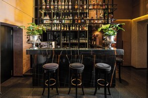 Lobby-Lounge