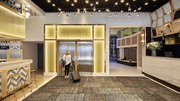 Sala de estar en el lobby