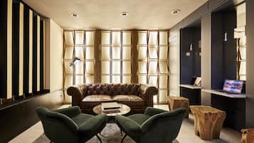 Lounge στο λόμπι