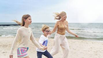 Nära stranden, snorkling och fiske