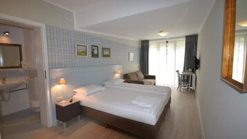 In-room safe, desk, soundproofing, cots/infant beds