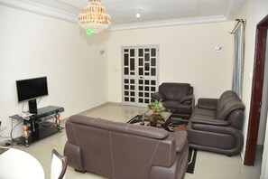 Prestige Suite | Living room - Hotel Star of David (Lomé)