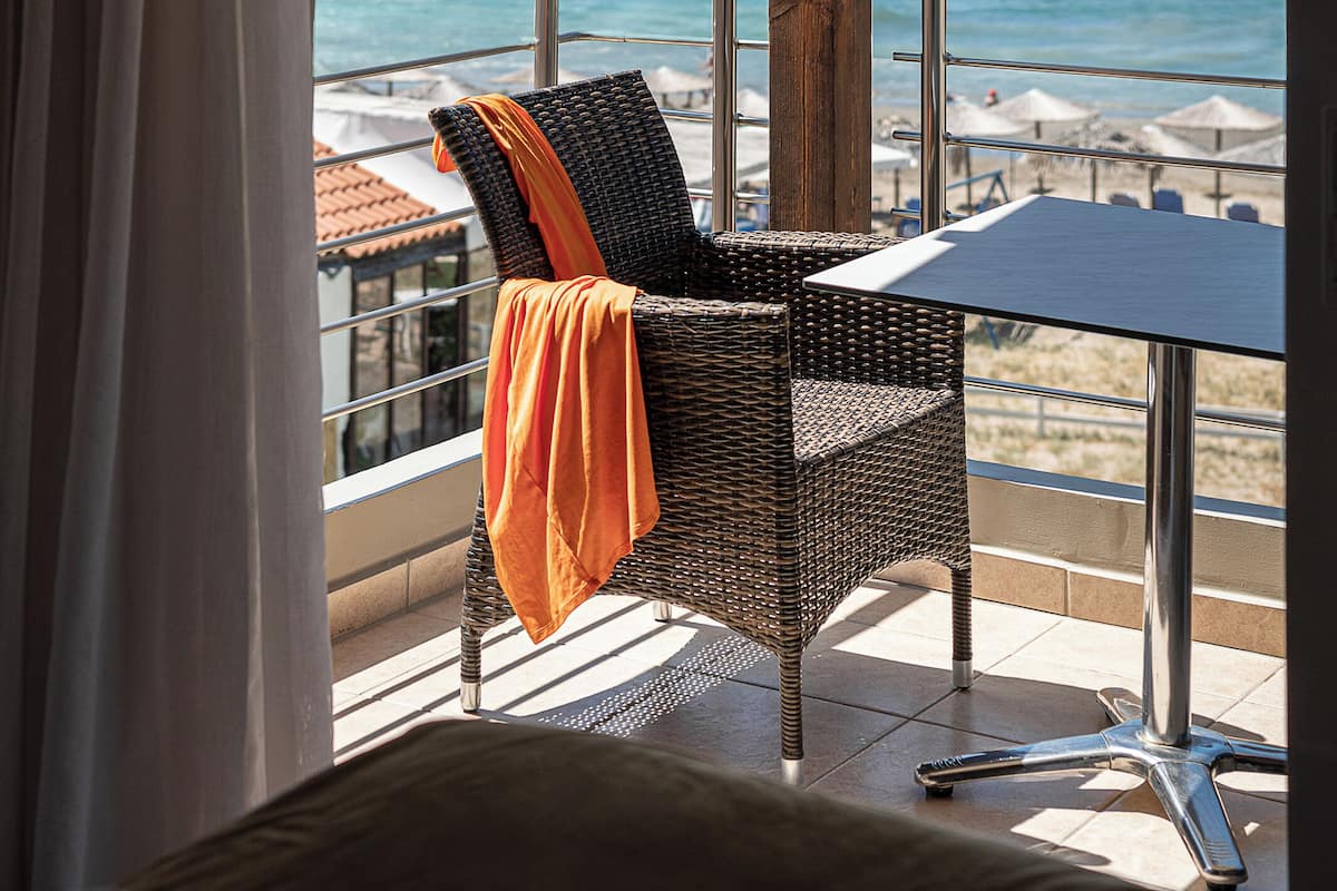 studio suite, sea view, sea facing | 1 bedroom, premium bedding, in-room safe, soundproofing