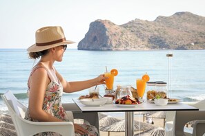 Daily cooked-to-order breakfast for a fee - Vergina Beach Resort (Chania)