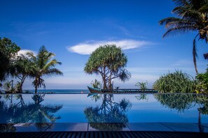 Pool - Serendib Beach Hotel (Induruwa)