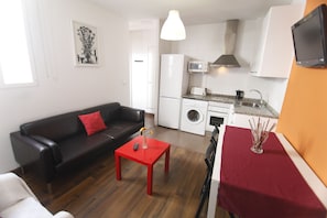 Superior Penthouse, 2 Bedrooms | Living room | Flat-screen TV - Sevilladream Apartments (Seville)