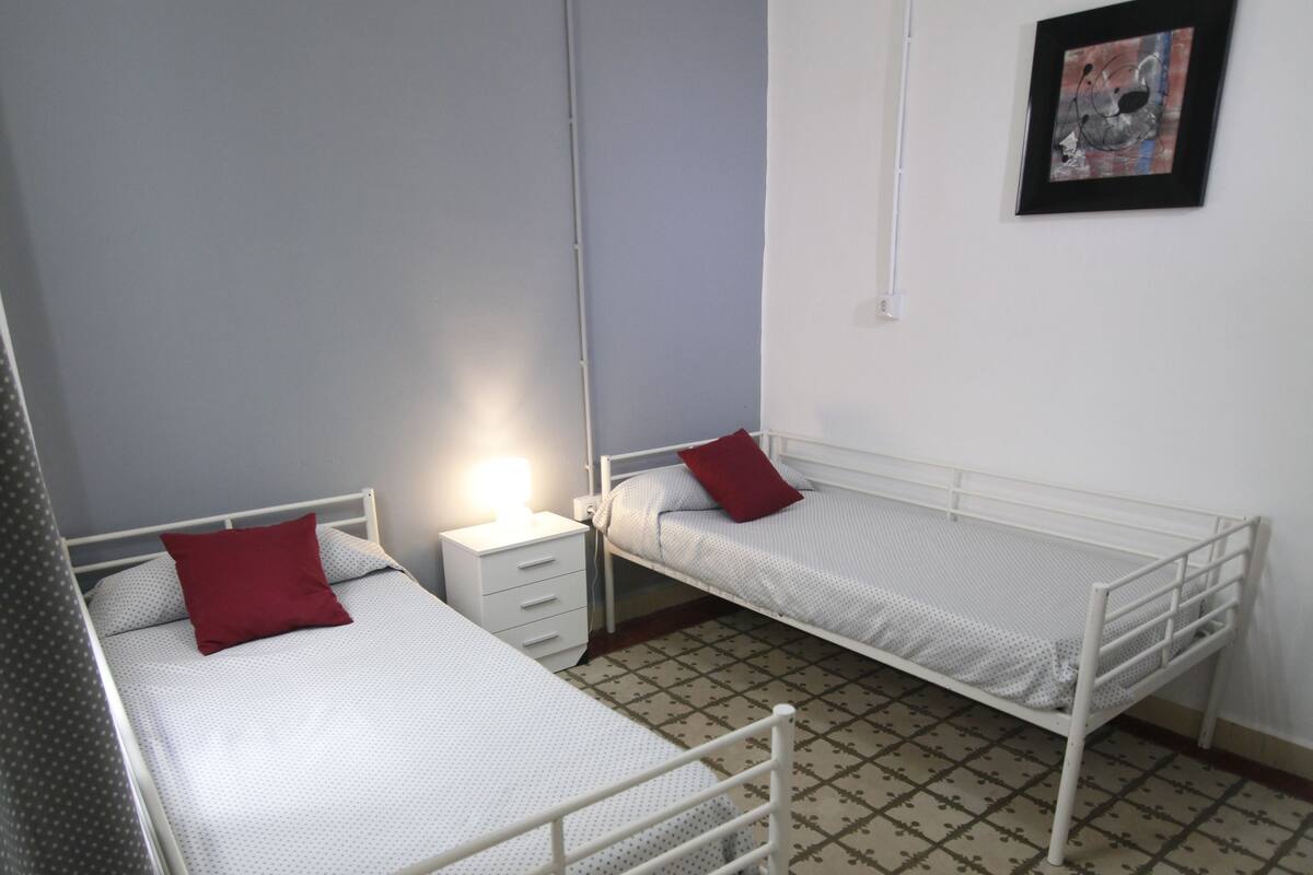 Appartement Supérieur, 3 chambres, vue ville | Fer et planche à repasser, Wi-Fi gratuit