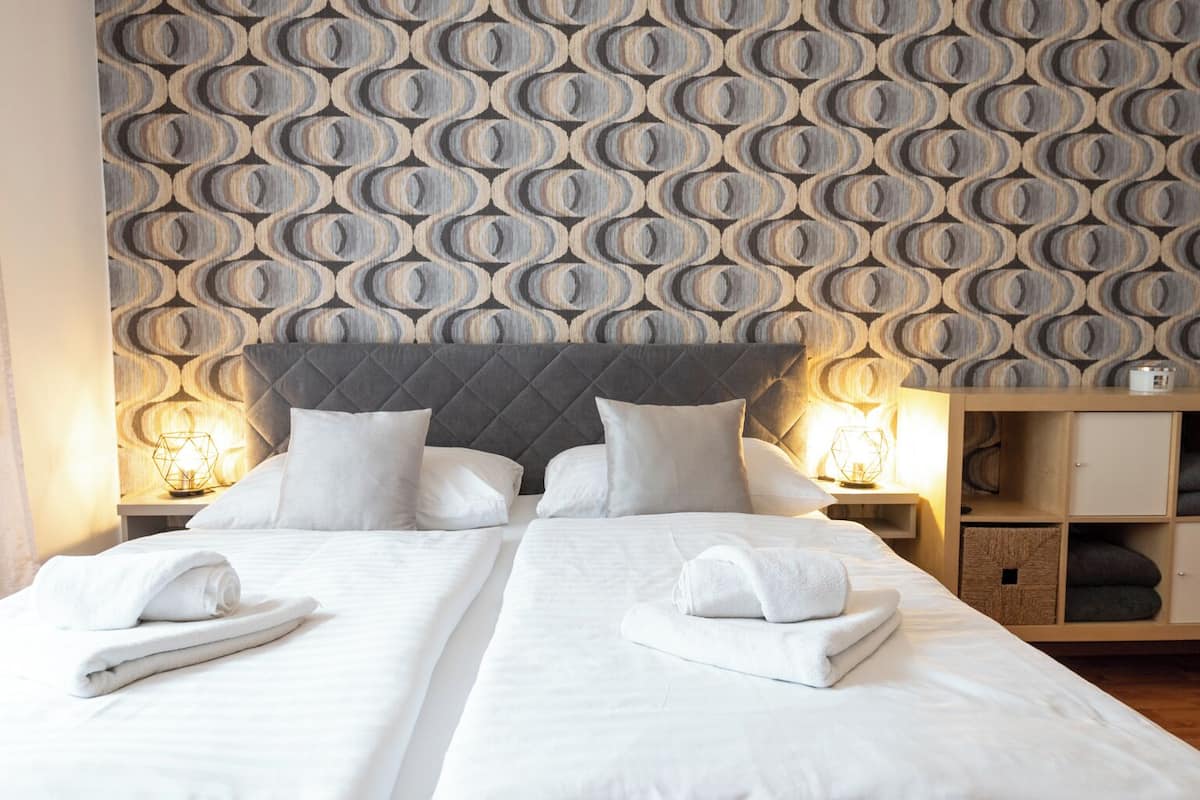 exclusive apartment, 1 bedroom, terrace, poolside (kitchen) | 1 bedroom, minibar, soundproofing, free wifi