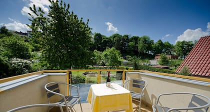 Hotel Garni Pod Skalkou