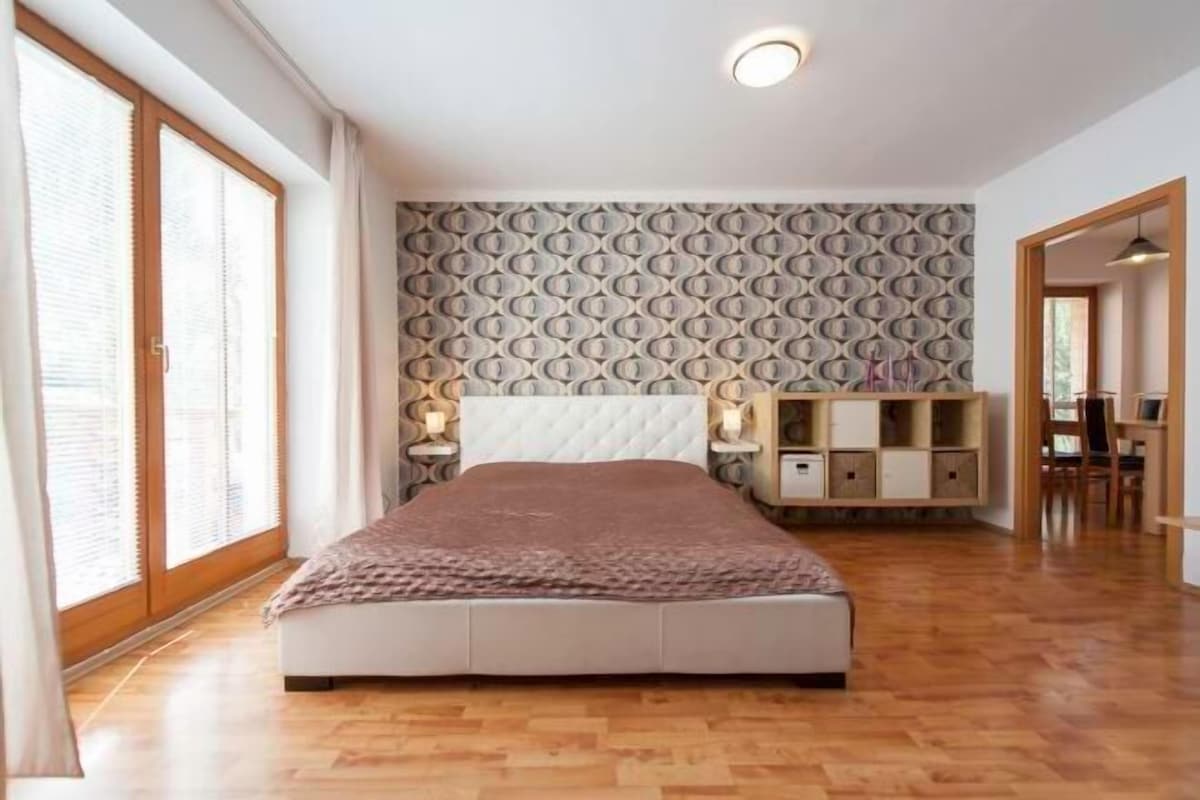 Minibar, schallisolierte Zimmer, kostenloses WLAN, Bettwäsche