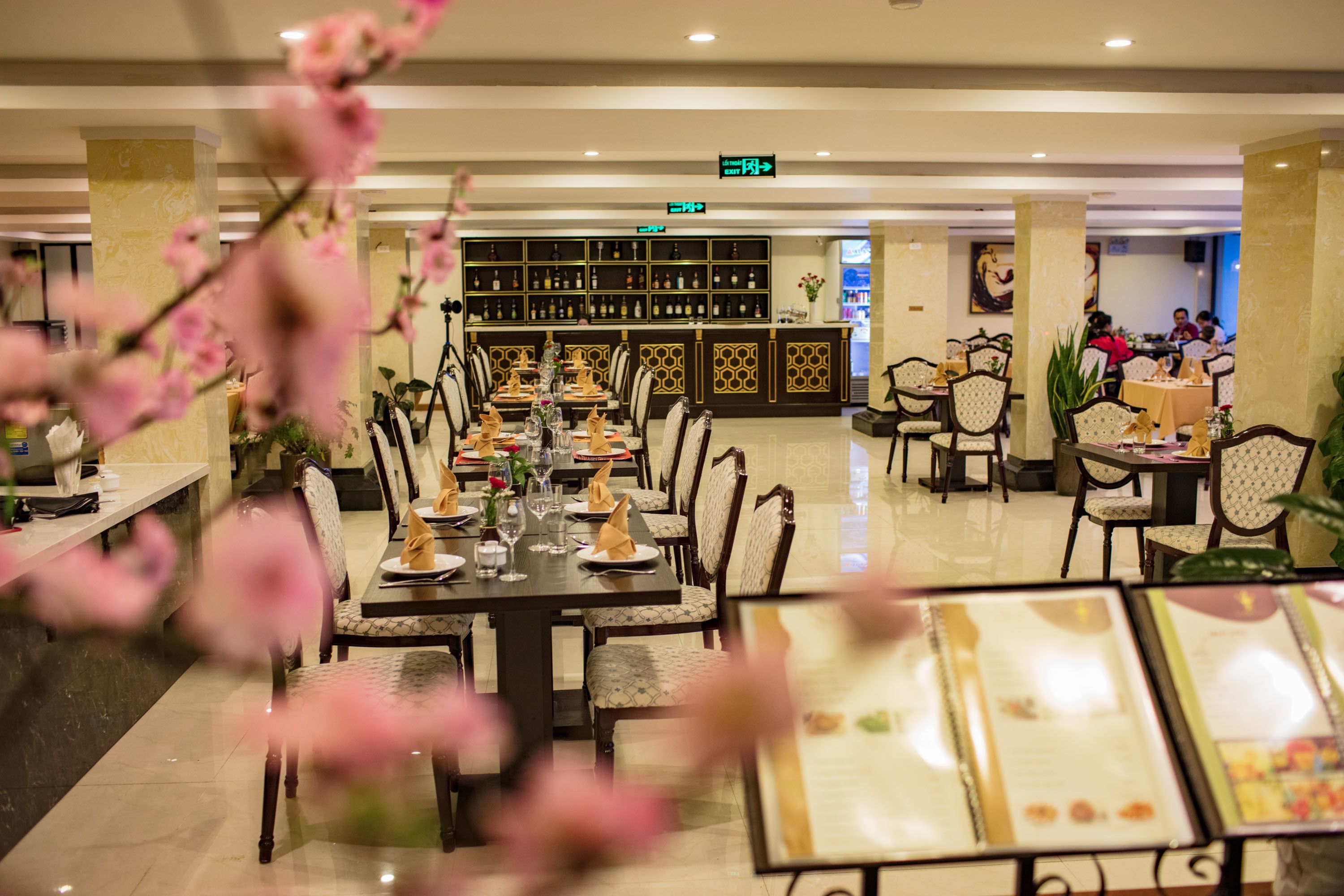 Food court