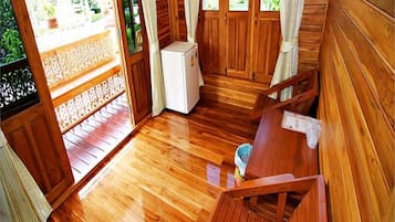 Área de estar no saguão