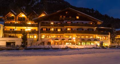Hotel Alpenland