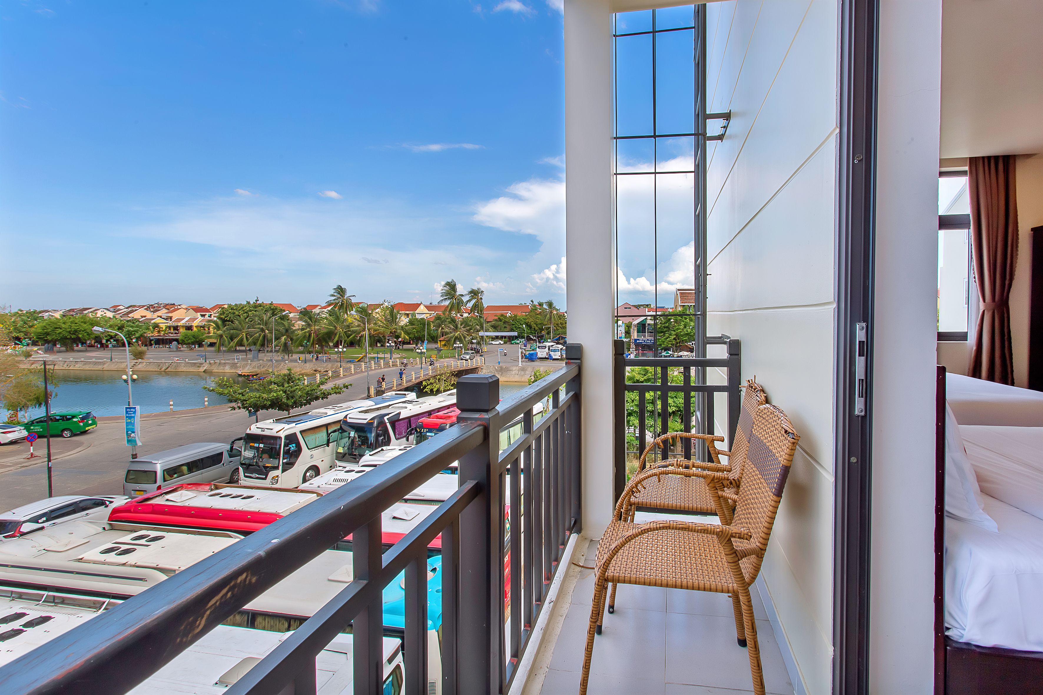 deluxe family, city view | view from room