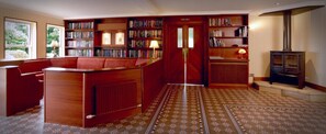 Interior - The Lodge at Harvey's Point (Donegal)