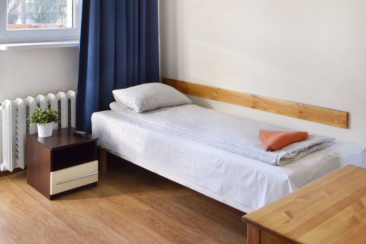 Iron/ironing board, free WiFi