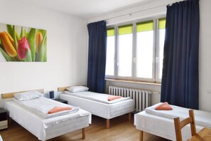 Iron/ironing board, free WiFi