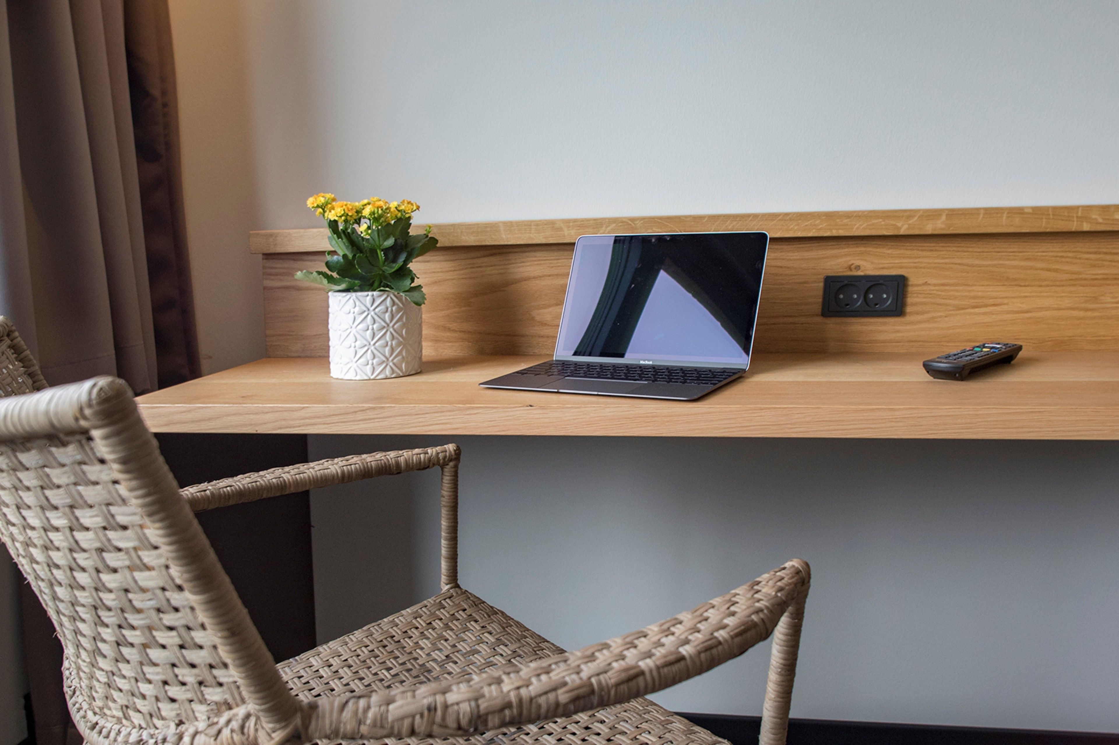 standard double room | premium bedding, desk, iron/ironing board, cots/infant beds