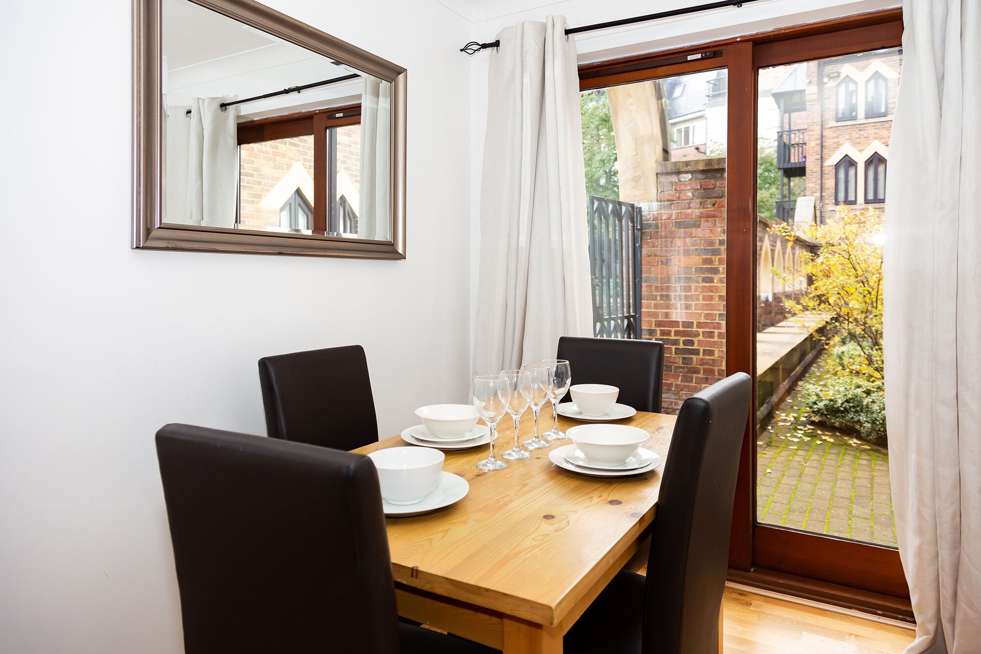 Appartement, salle de bains privée (Newcastle B) | Restaurant