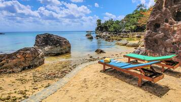 Chambre Confort Double ou avec lits jumeaux, salle de bains attenante, vue mer (Panorama Beach 5) | Plage