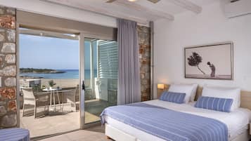 Villa de lujo, 1 habitación, alberca privada, junto a la playa (Kedros) | Vista desde la habitación