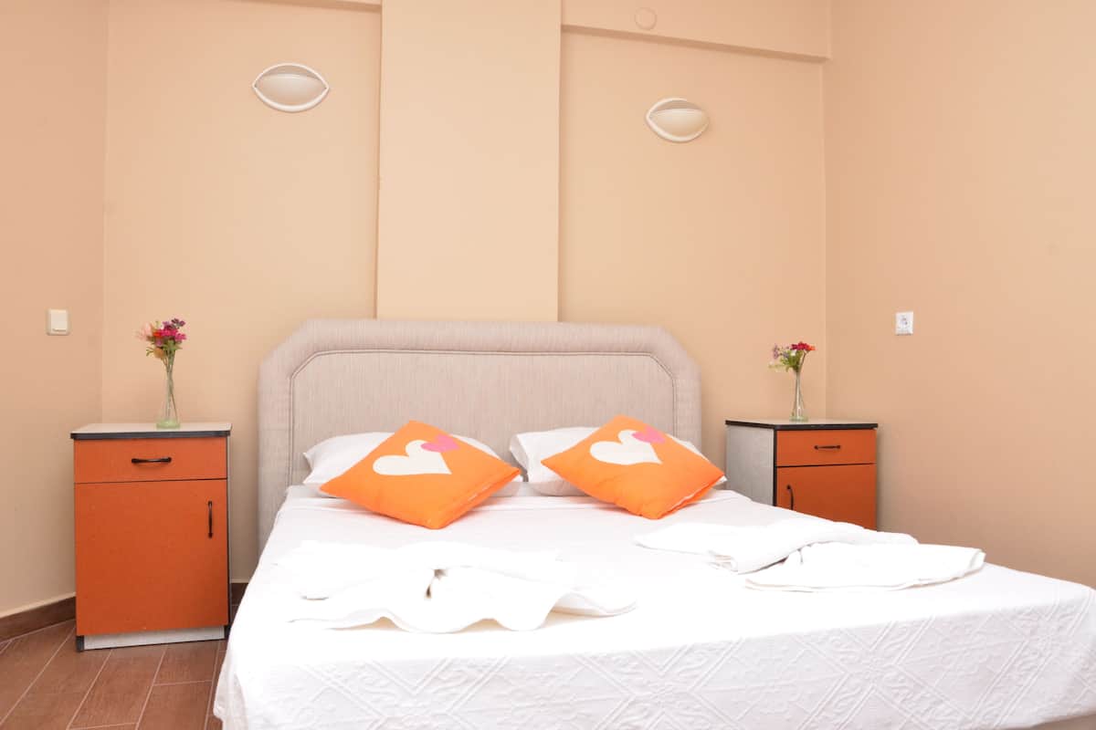 Standard Double Room | 1 bedroom, free WiFi