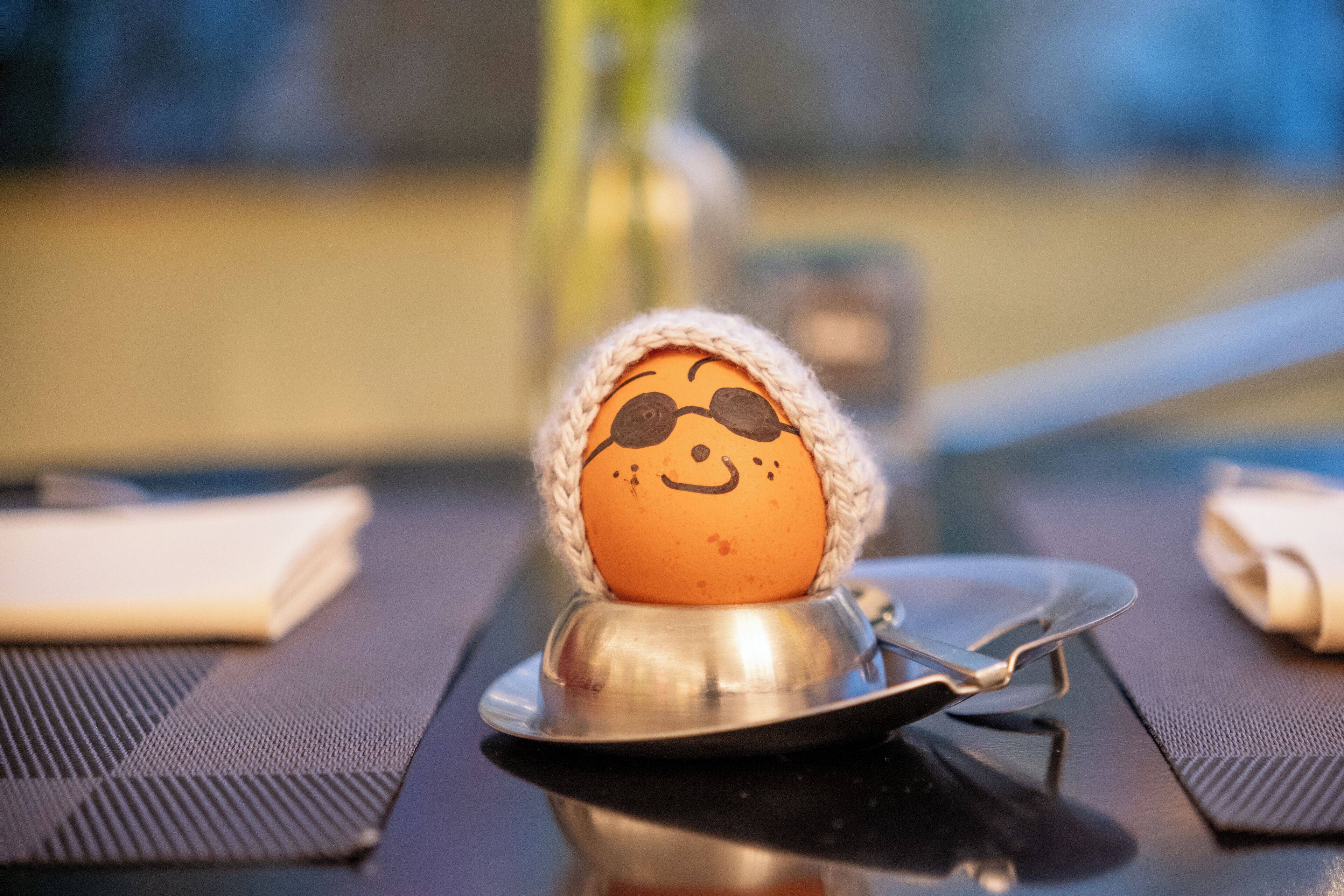 daily buffet breakfast (eur 25 per person)