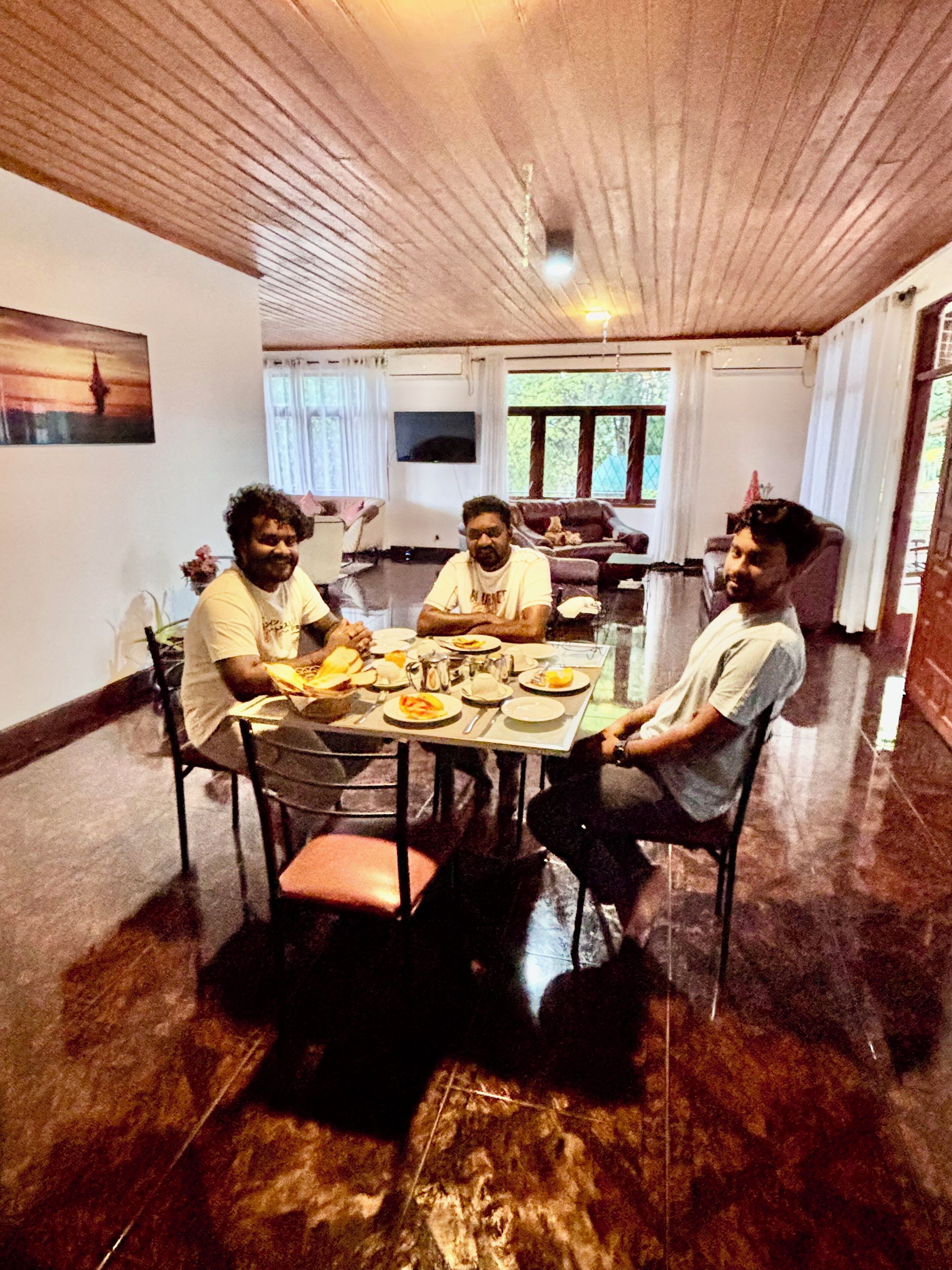 Daily English breakfast (USD 5 per person)