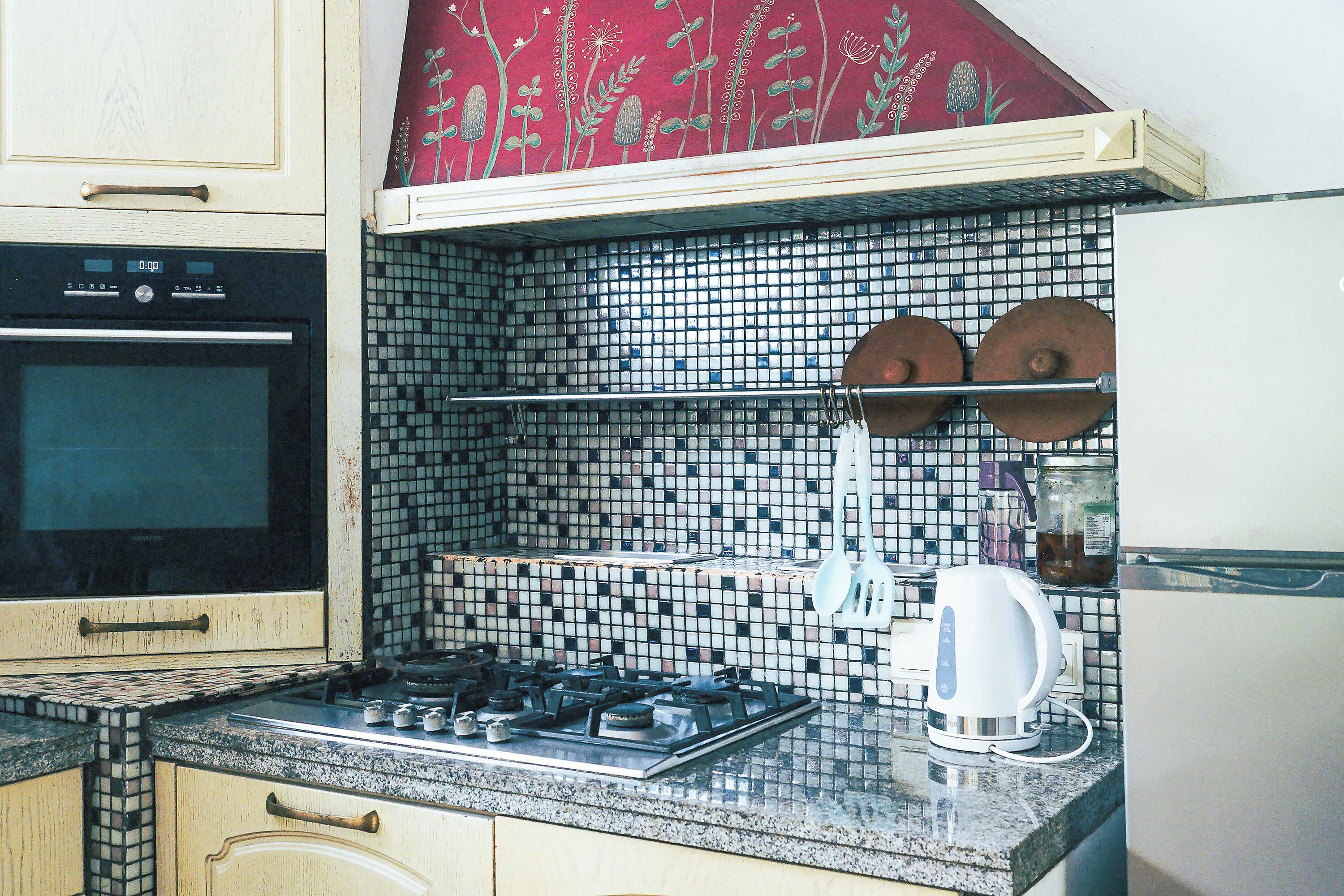 Family Cottage | Private kitchen | Fridge