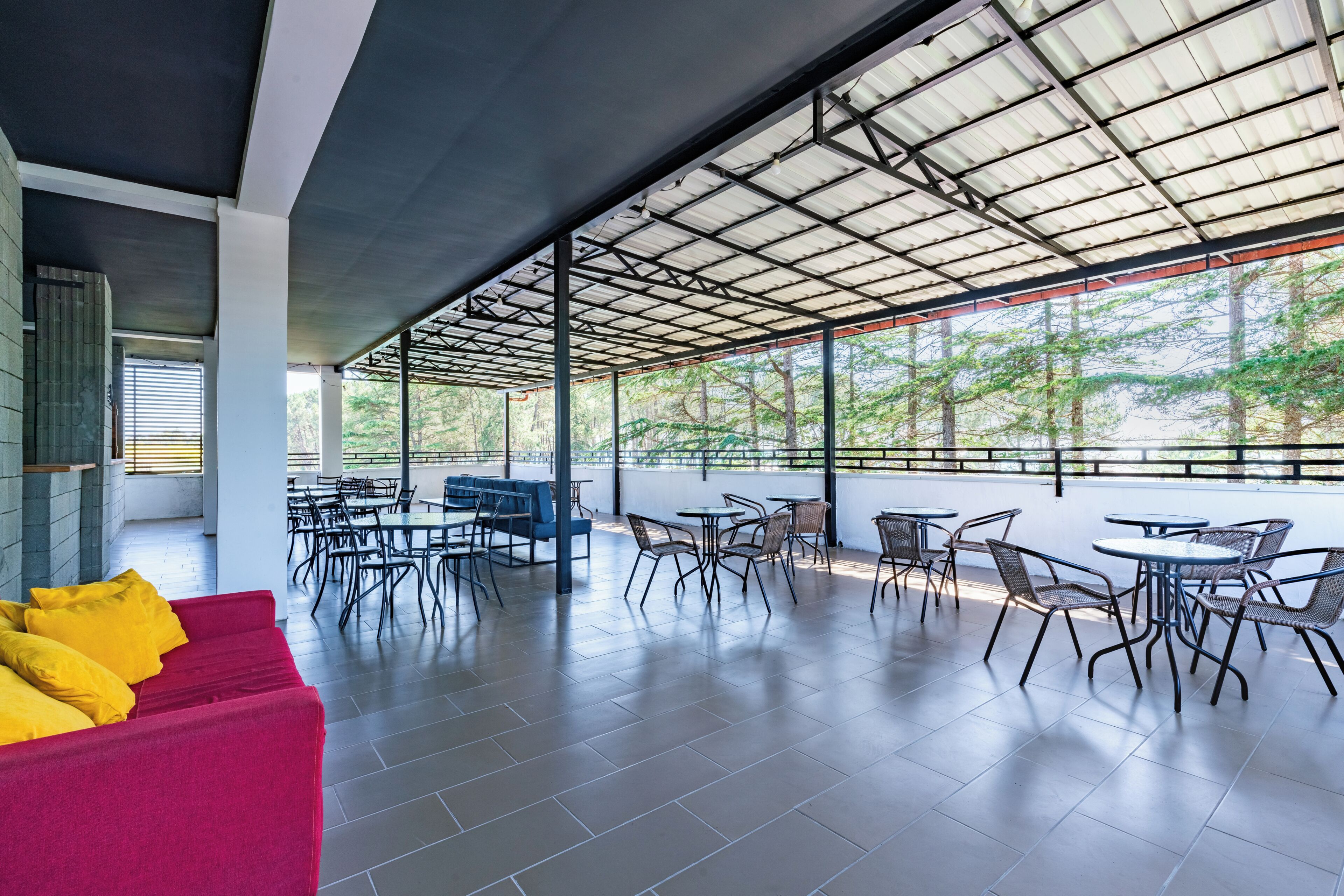 Meeting facility