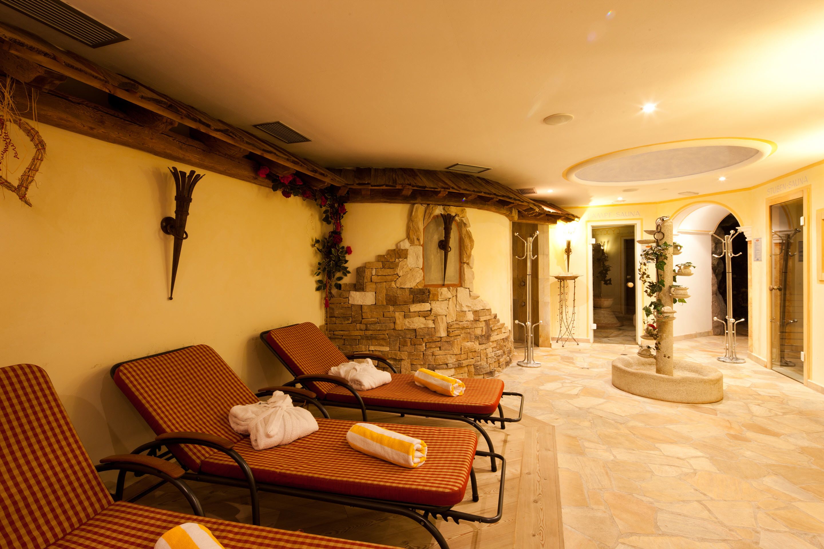 사우나, 온수 욕조, 스팀룸