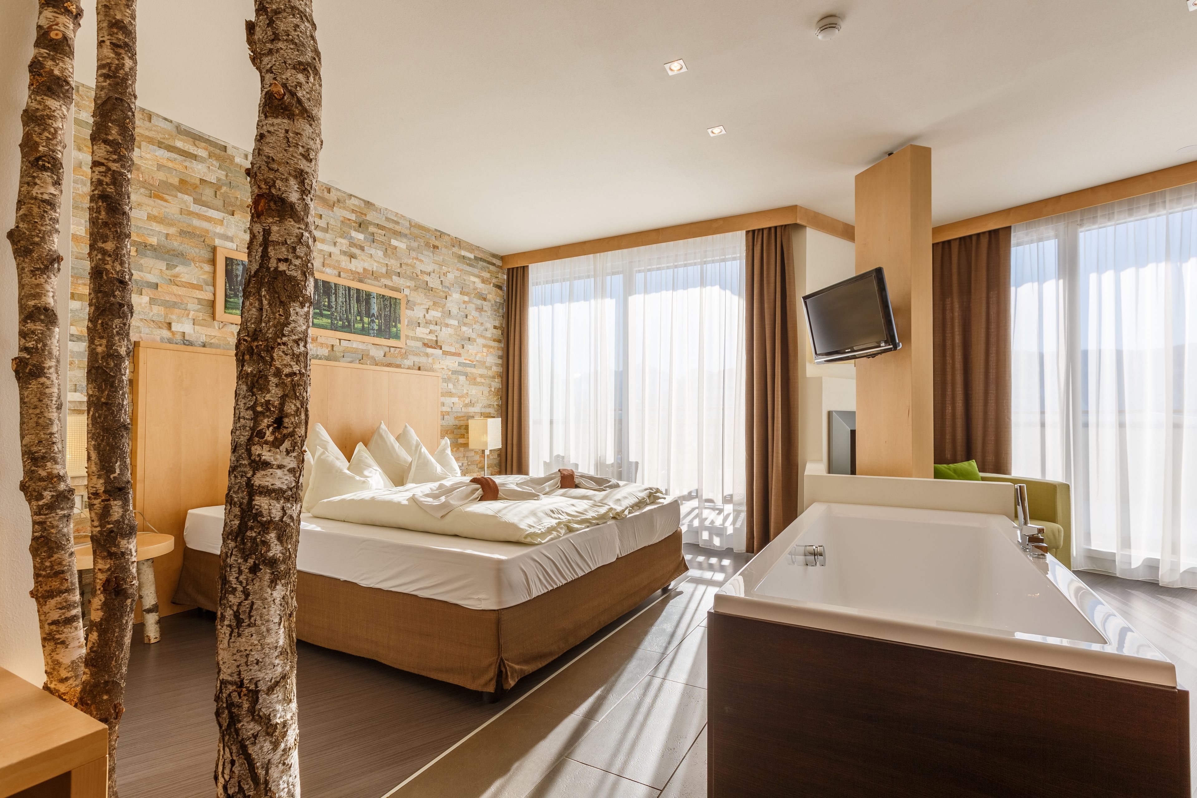 superior double room | in-room safe, free wifi, bed sheets