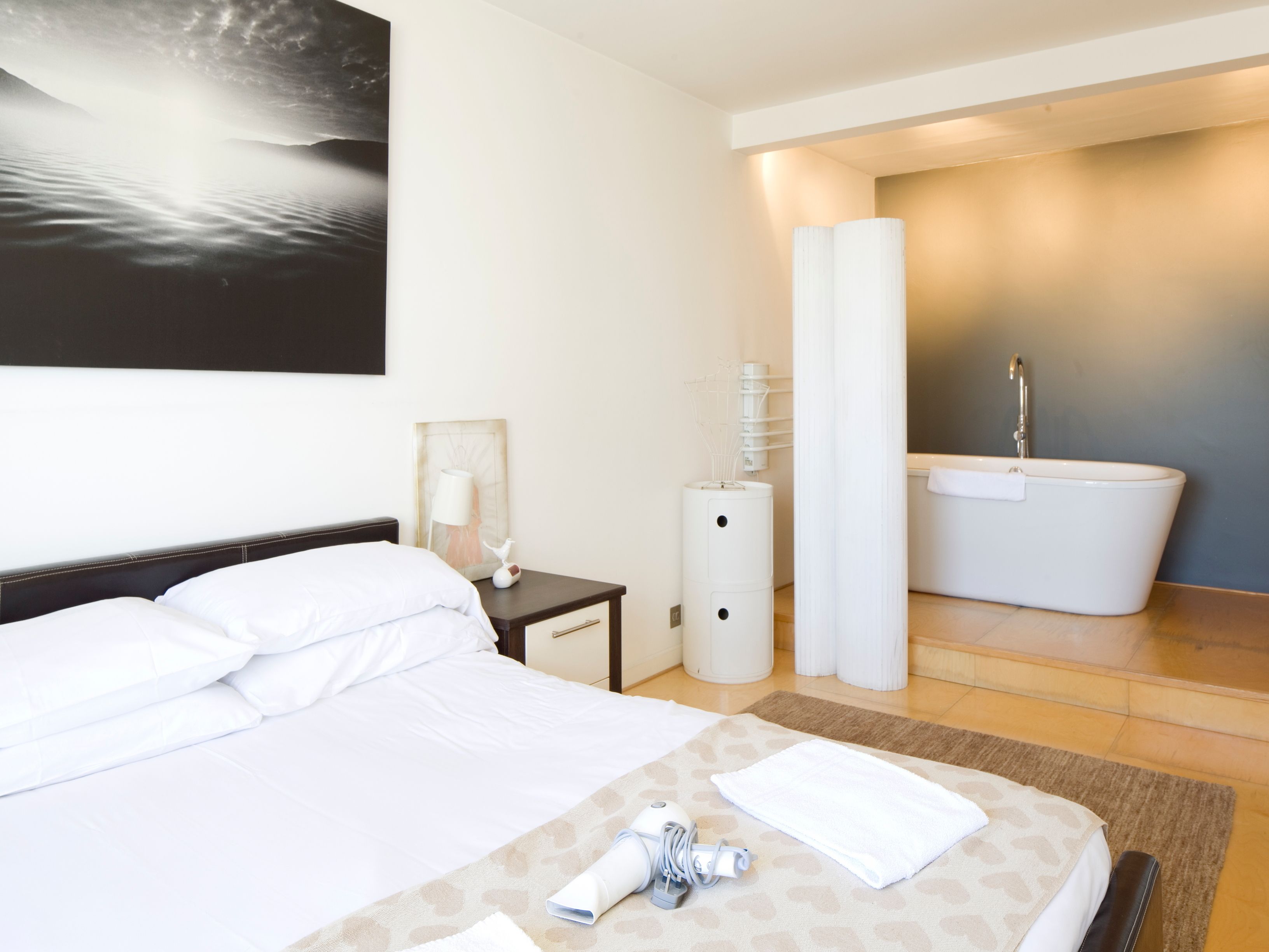 Cobertura superluxo, 2 quartos, vista para a praia, de frente para a praia | 2 quartos, ferros/tábuas de passar roupa, berços grátis