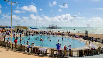 Piscina externa