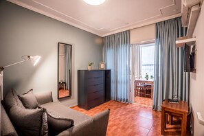 Chambre Double Standard | Salle de séjour