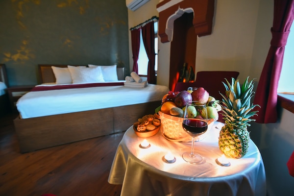 Minibar, in-room safe, desk, soundproofing