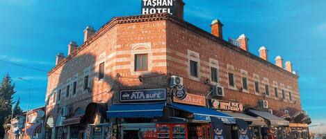 Facciata della struttura