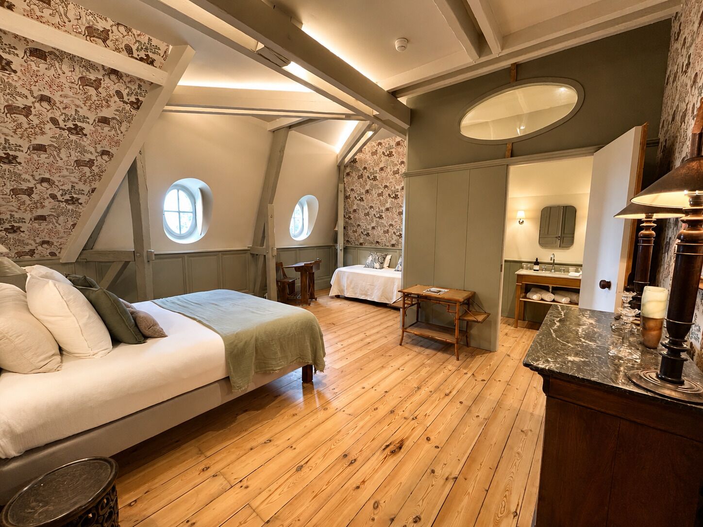 Deluxe Double Room, Garden View (Chambre au Château)