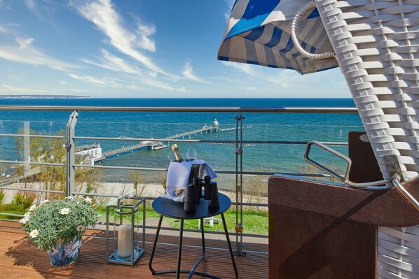Junior-Suite, Balkon, Meerblick | Außenbereich