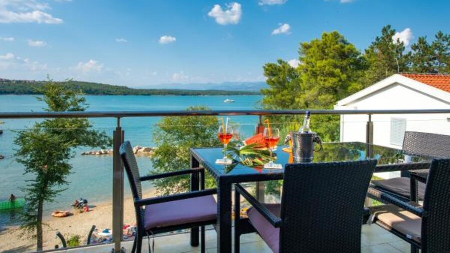 Soline Bay Seashore Residence