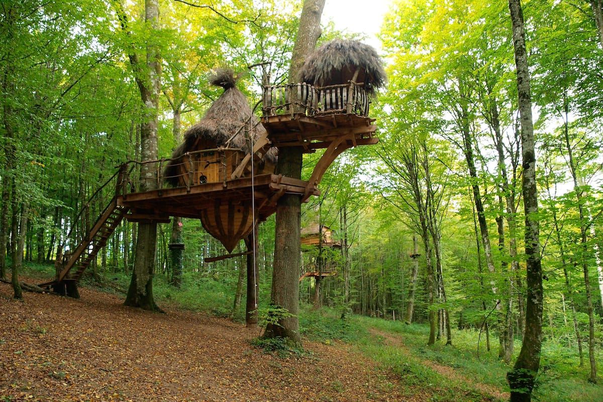 Romantic Tree House (Droomen) | Premium bedding, bed sheets