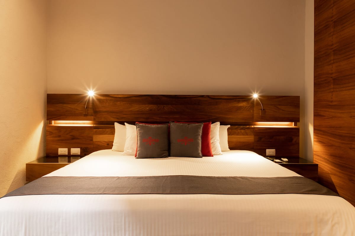 Master Suite family | Hochwertige Bettwaren, Zimmersafe, Verdunkelungsvorhänge