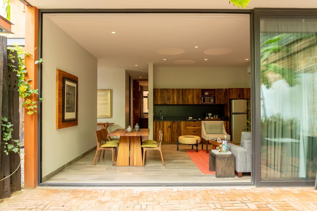 master suite double | private kitchen