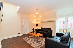 غرفة المعيشة