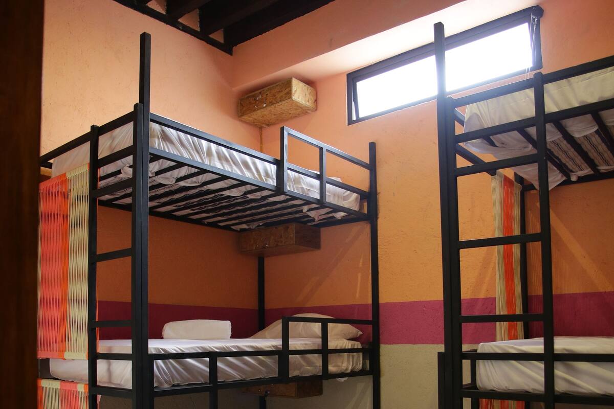 Shared Dormitory, Women only, Shared Bathroom (6 Beds)