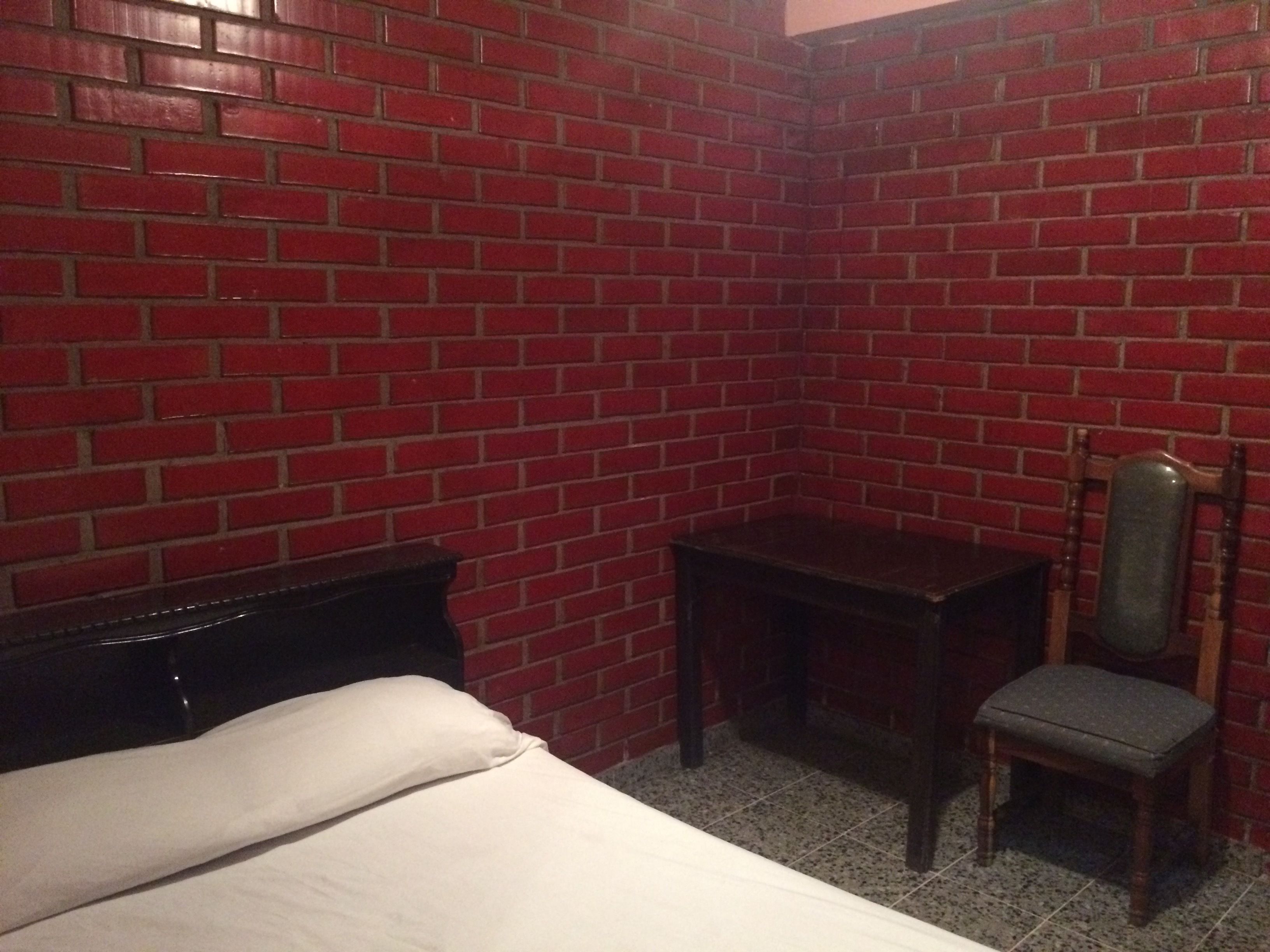 economy single room no tv | free wifi, bed sheets