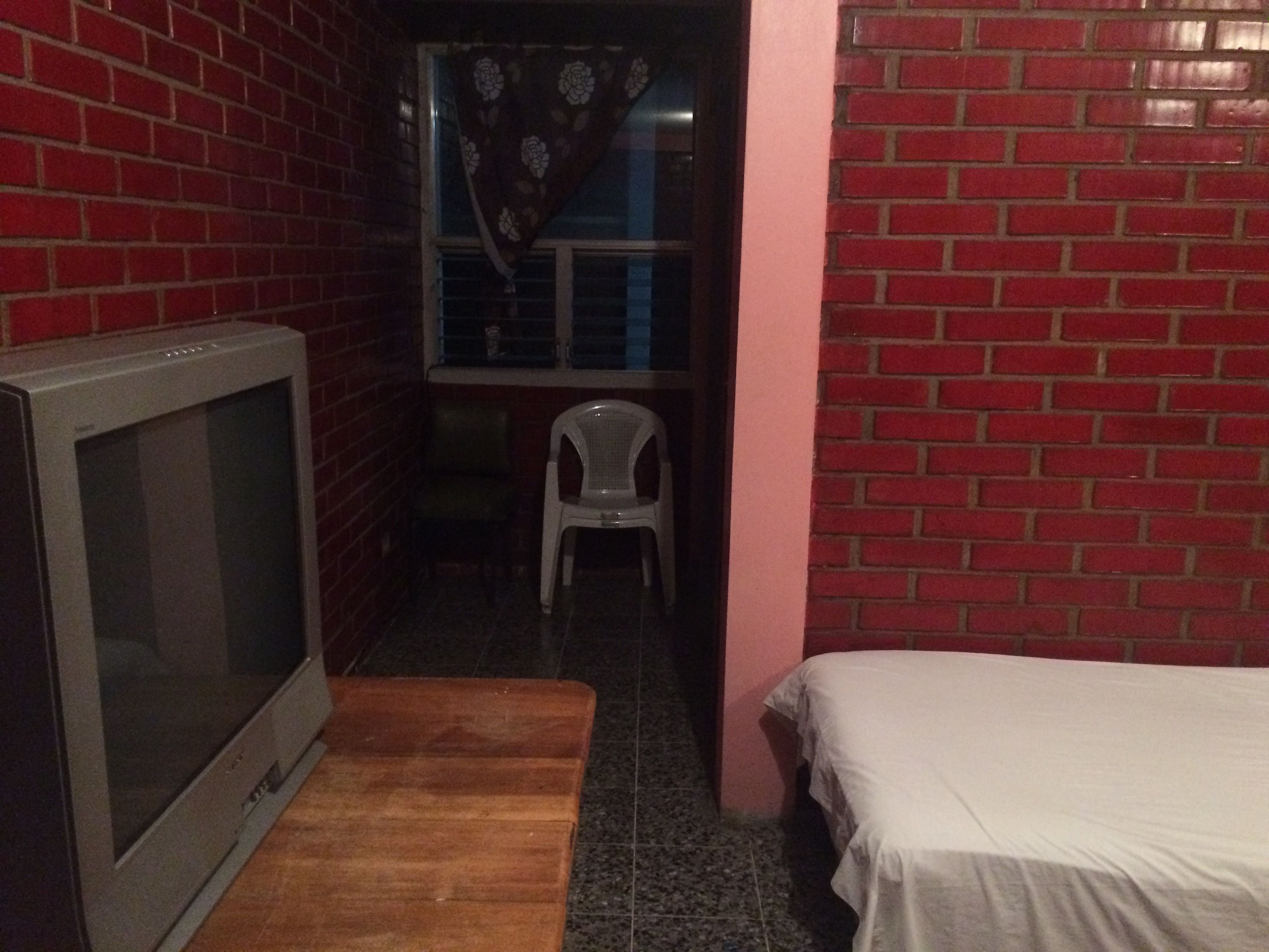 double room | free wifi, bed sheets