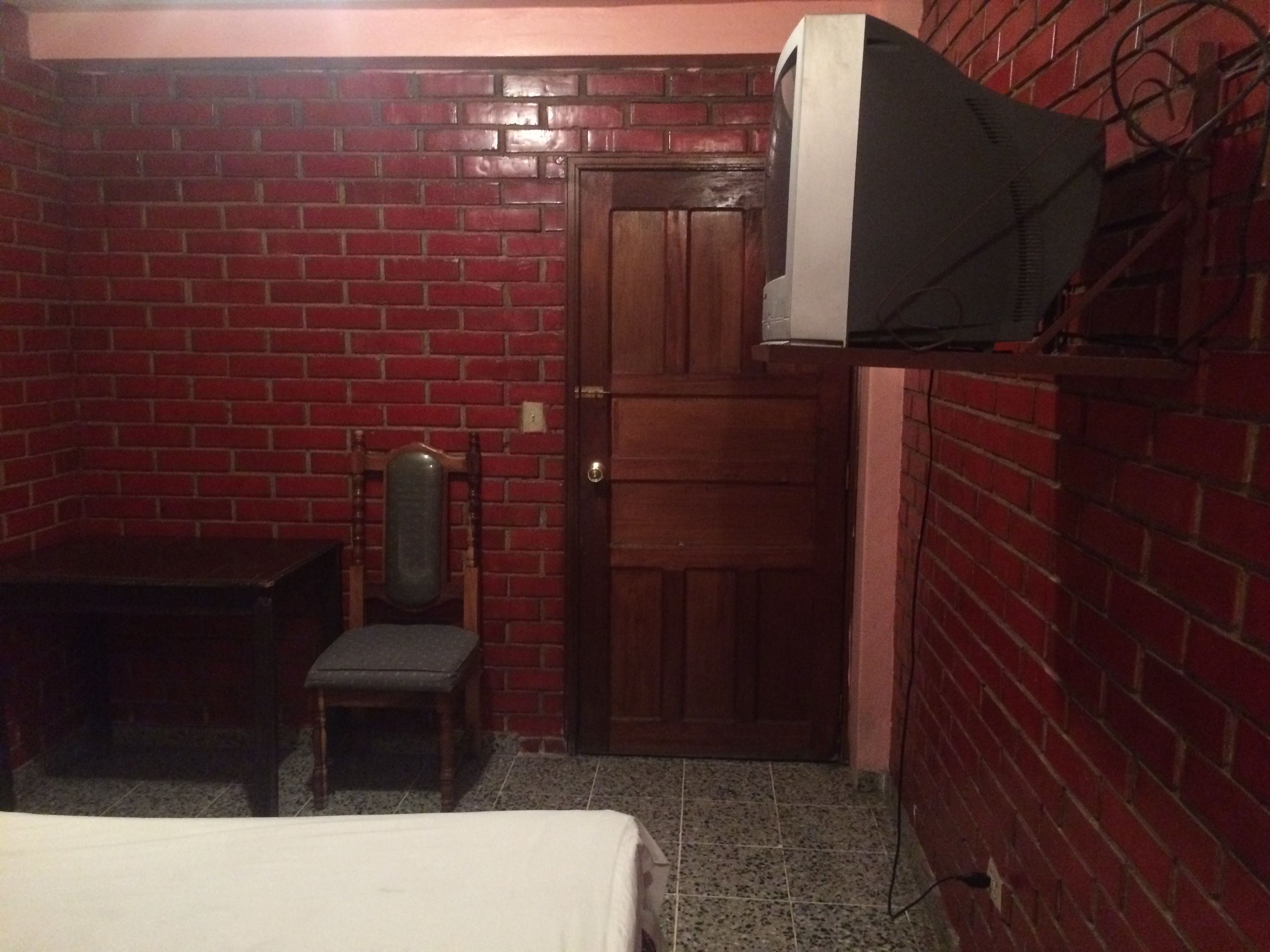 double room | free wifi, bed sheets